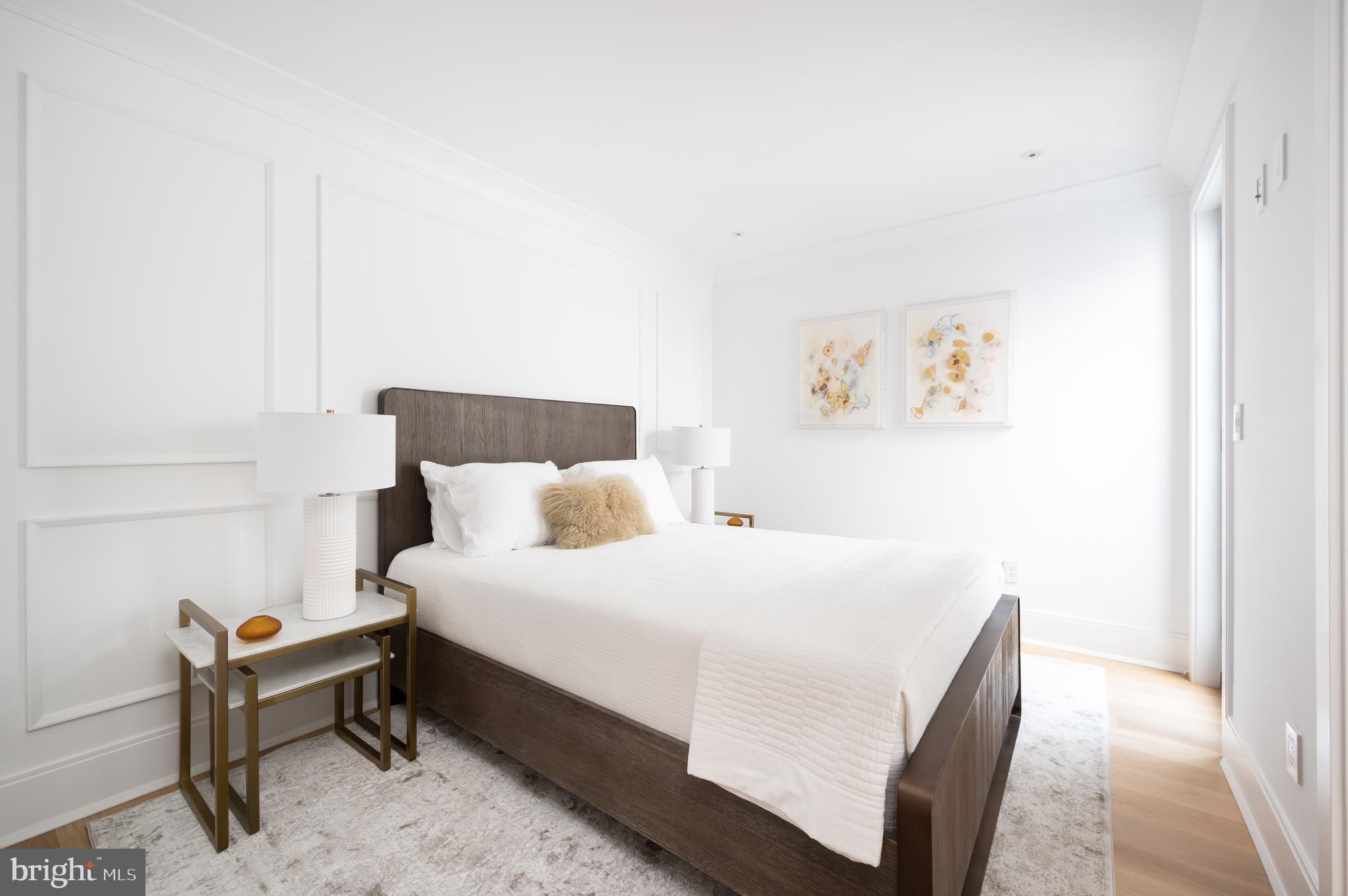 3302 CLEVELAND AVENUE NW