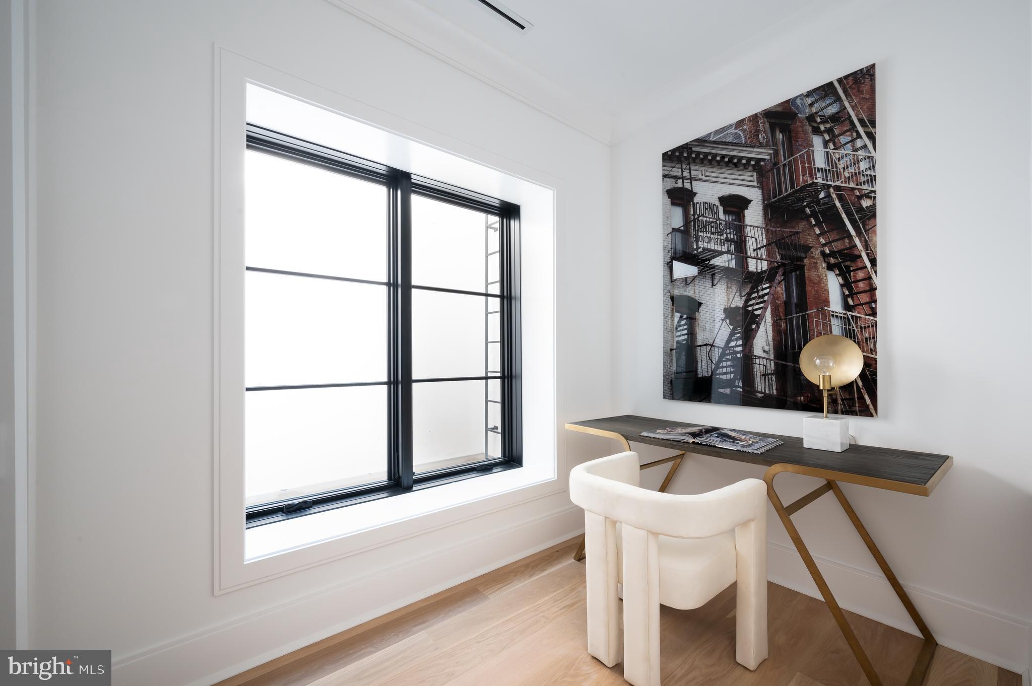 3302 CLEVELAND AVENUE NW