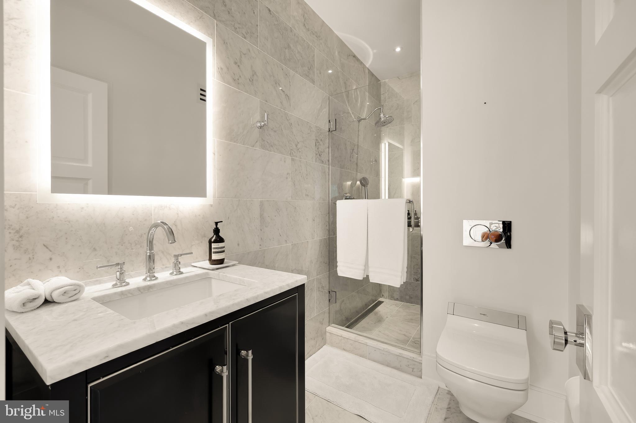 3302 CLEVELAND AVENUE NW