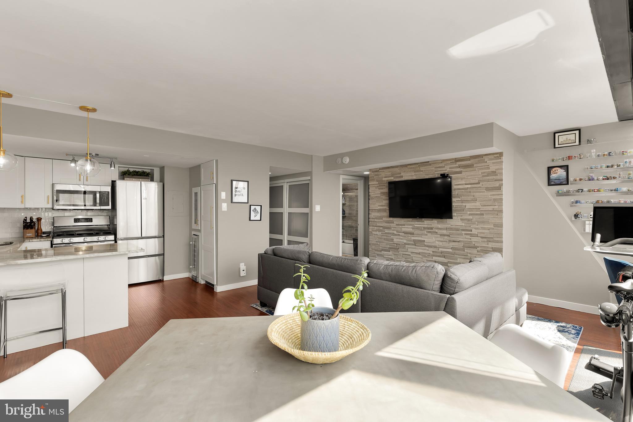 1245 13TH STREET NW 1012