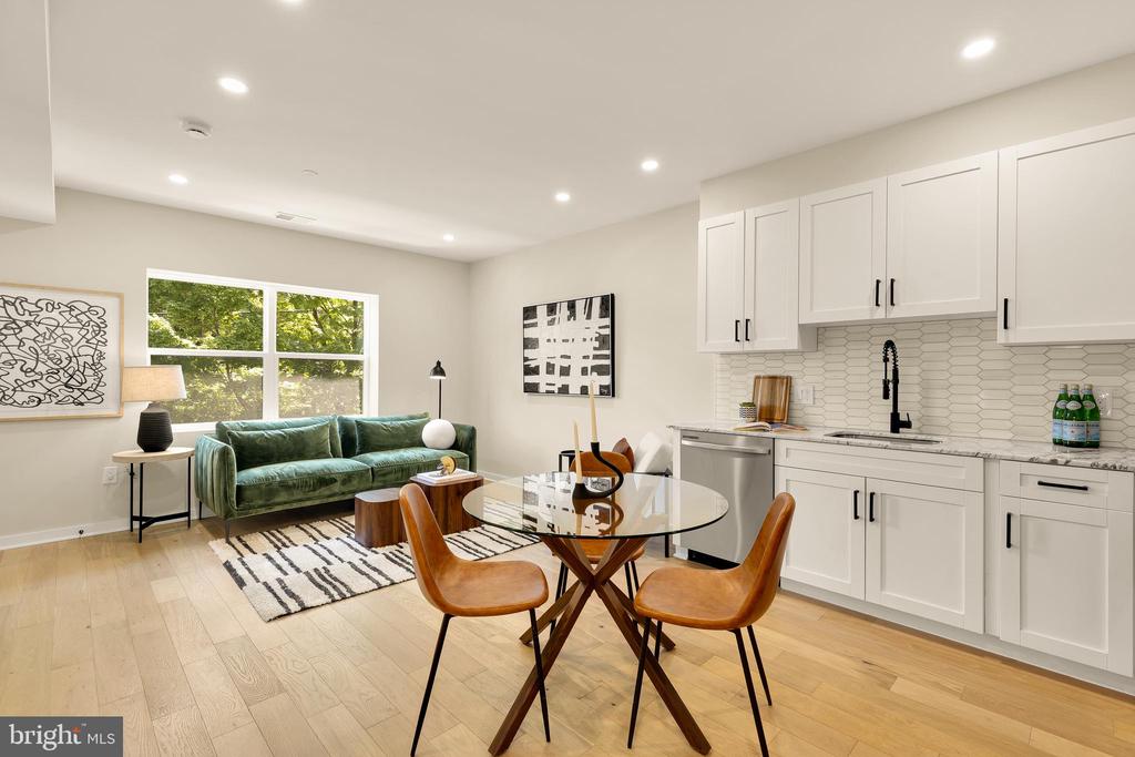 2606 41ST STREET NW 6