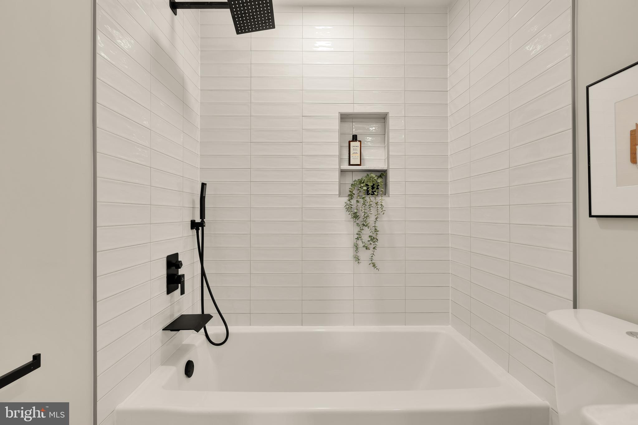 2716 SHERMAN AVENUE NW PH5