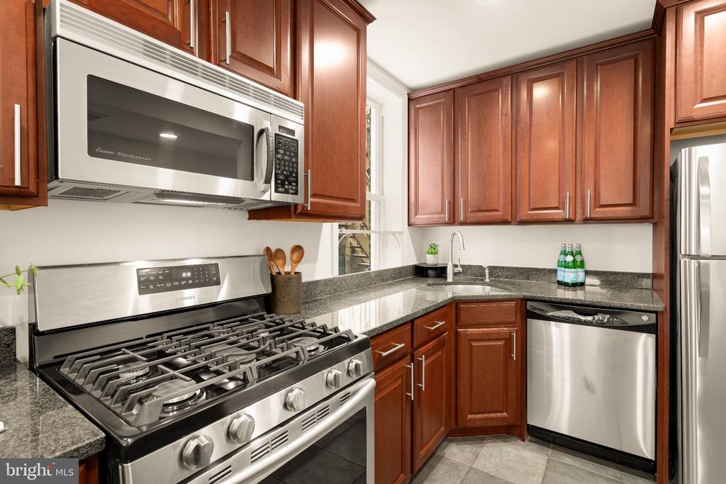 1826 13TH STREET NW Unit: 2