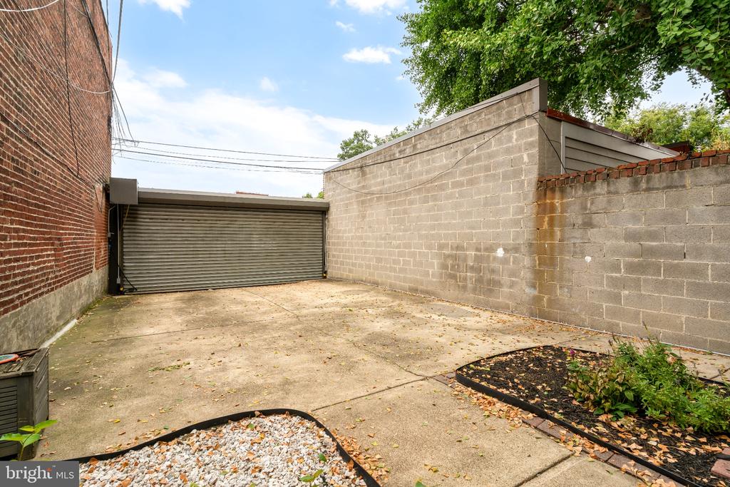 1826 13TH STREET NW Unit: 2
