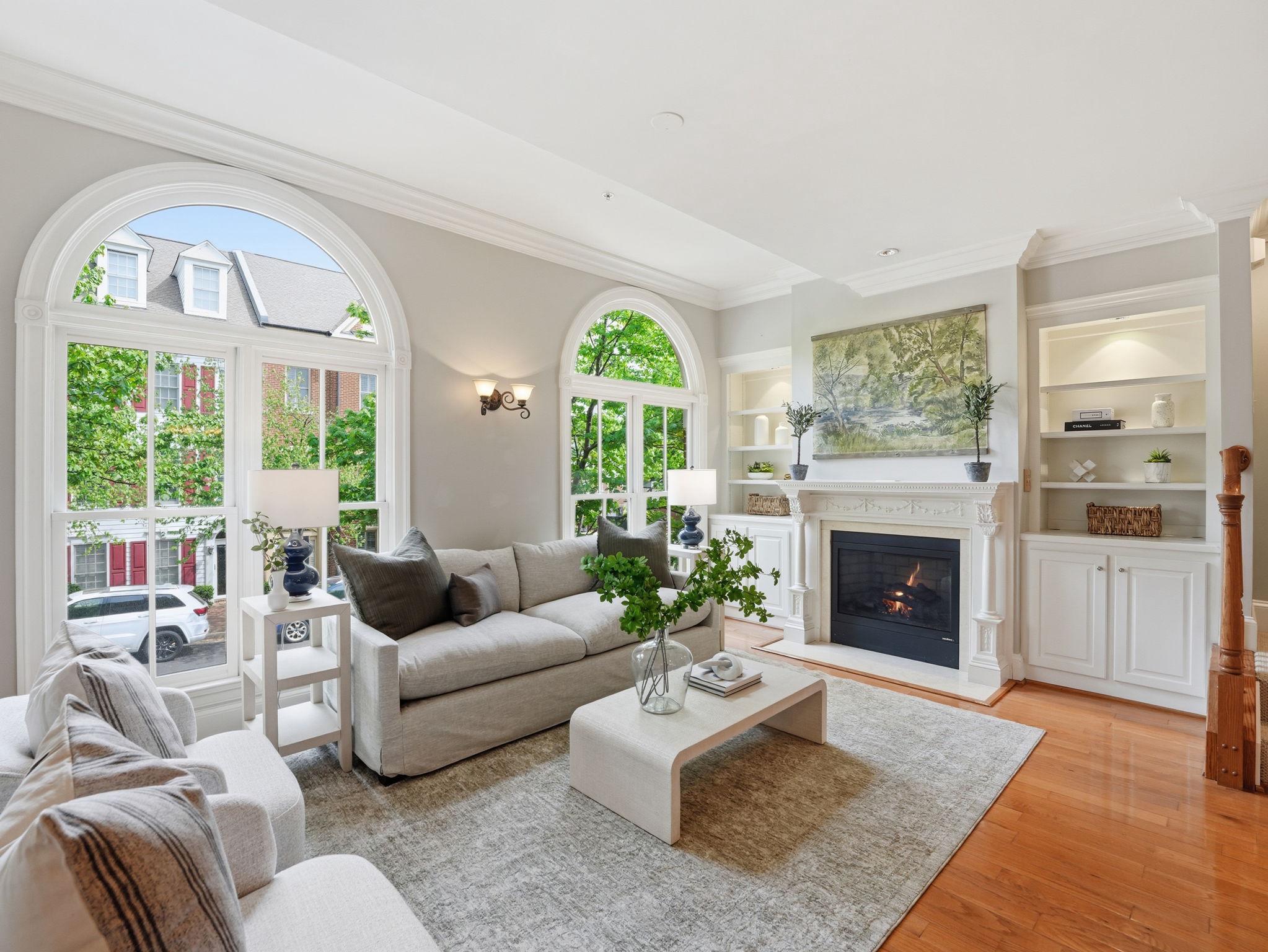 402 ORONOCO STREET