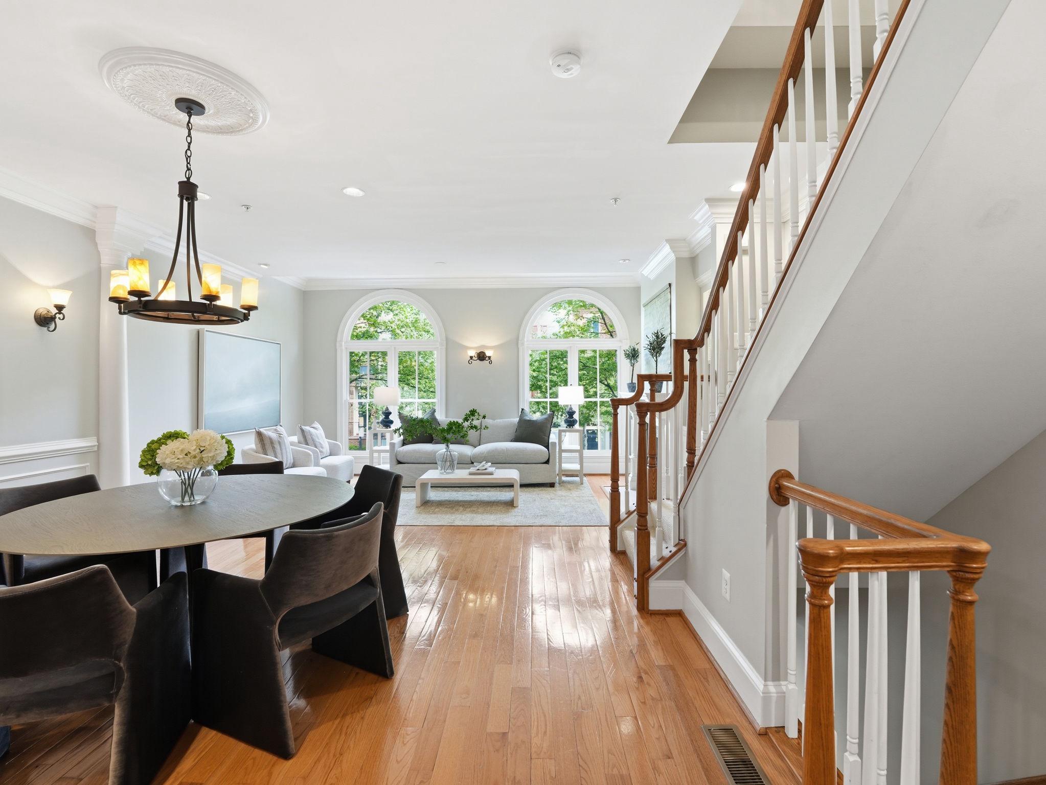 402 ORONOCO STREET