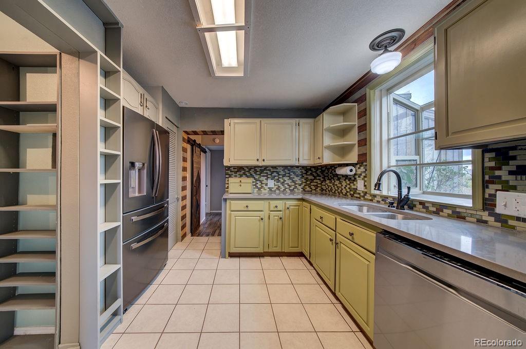 2214 N 7th
