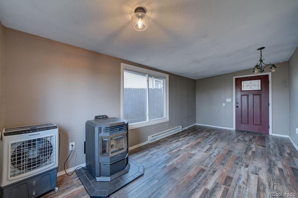 2214 N 7th