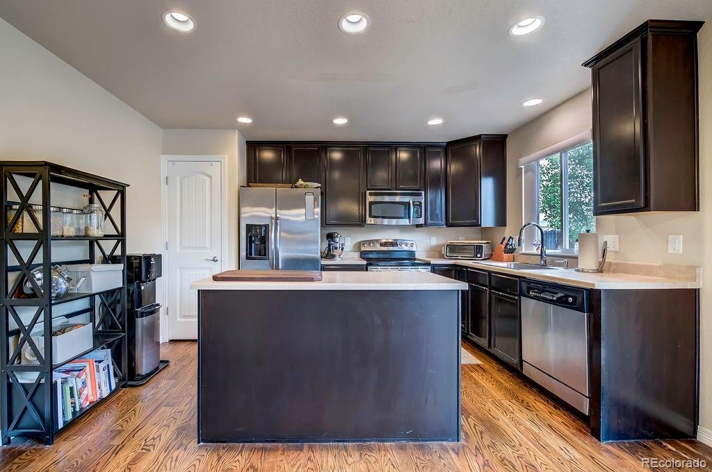 8013 Pinfeather Drive