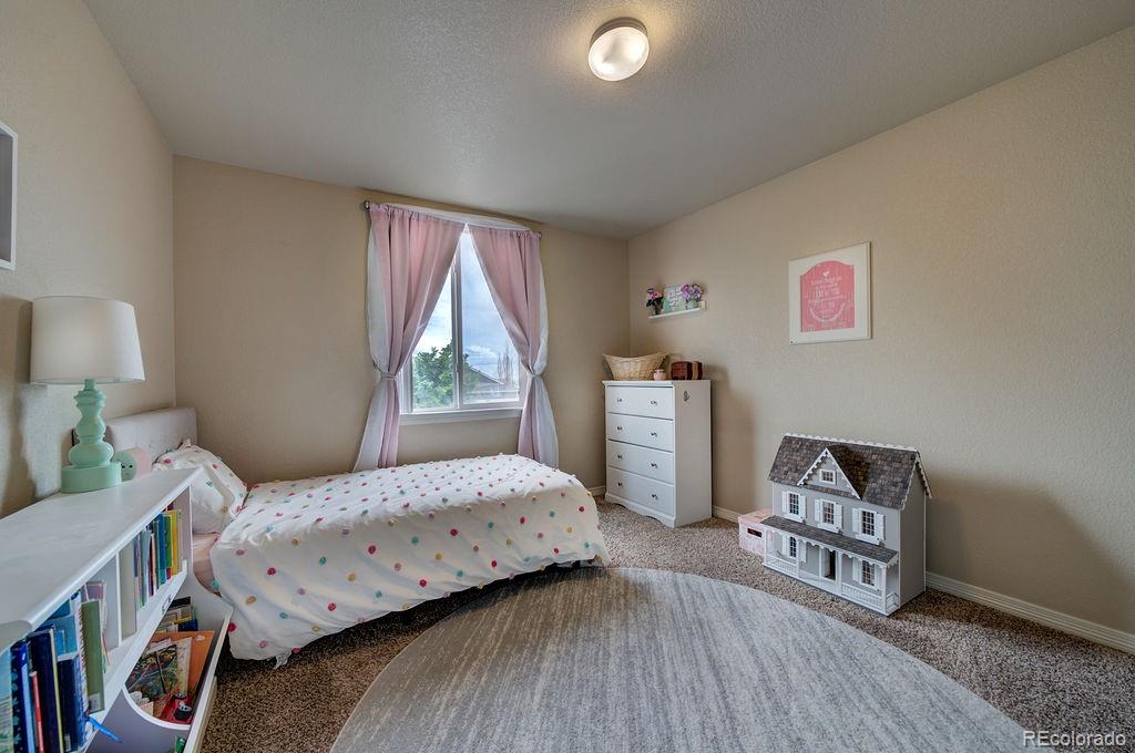 8013 Pinfeather Drive