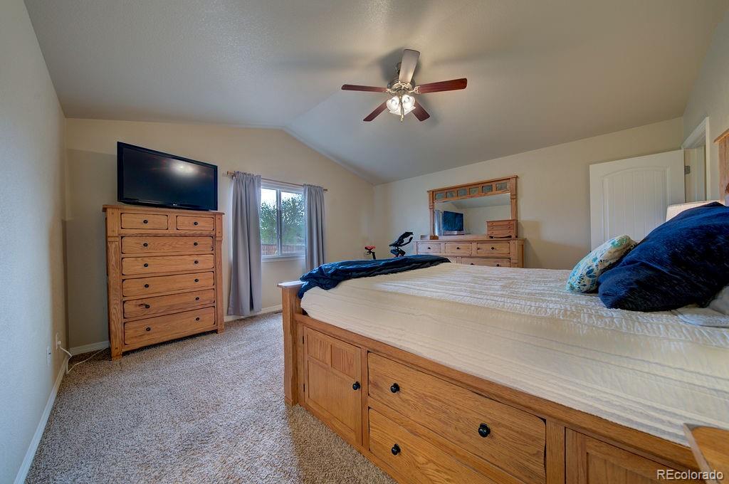 8013 Pinfeather Drive