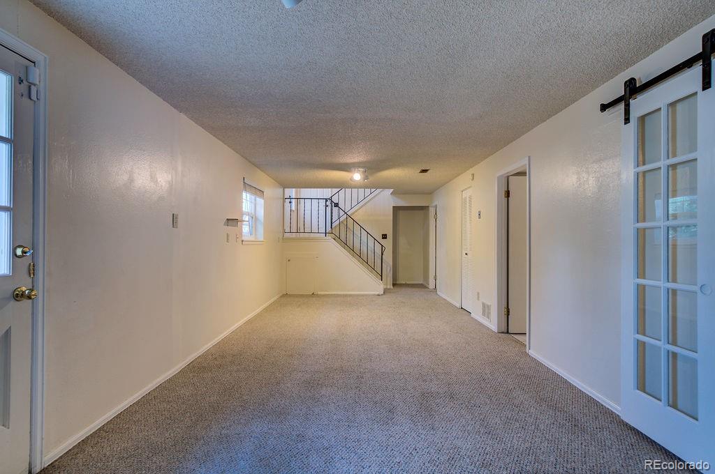 4095 London Lane