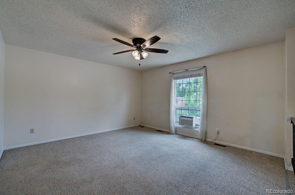 4095 London Lane