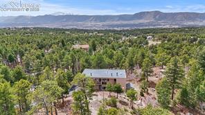 810 Winding hills Road
