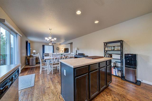 8013 pinfeather Drive