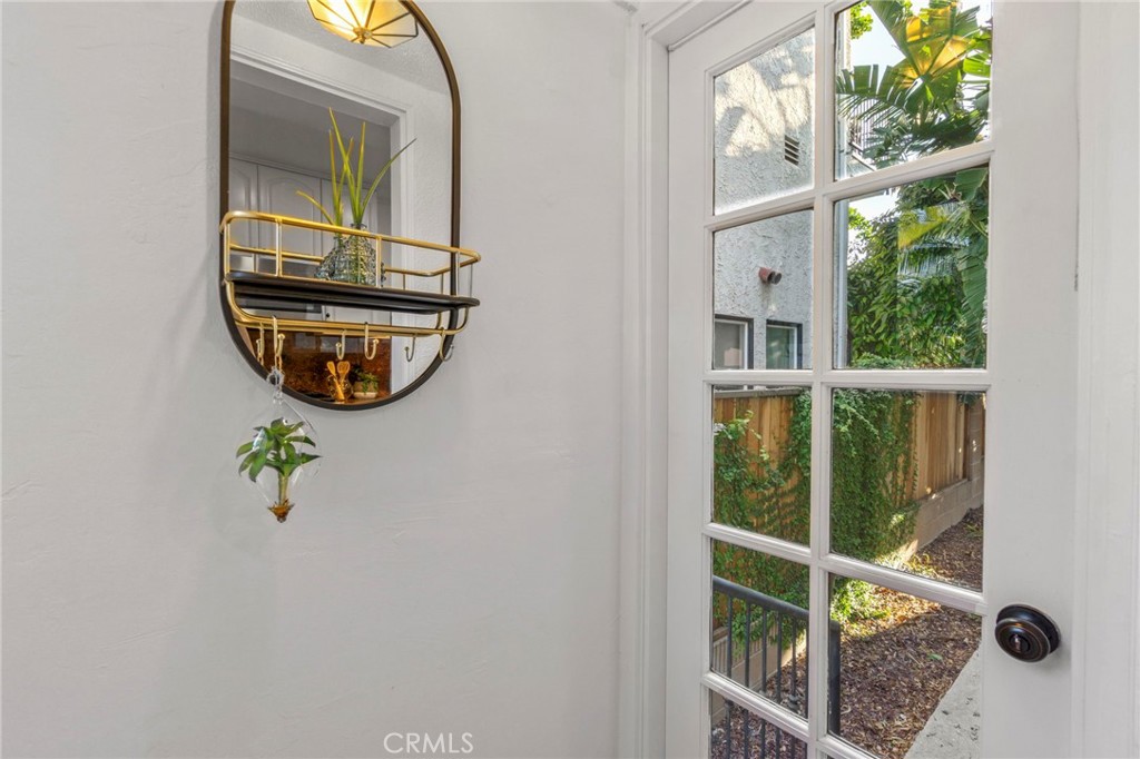 337 N Hanford Avenue