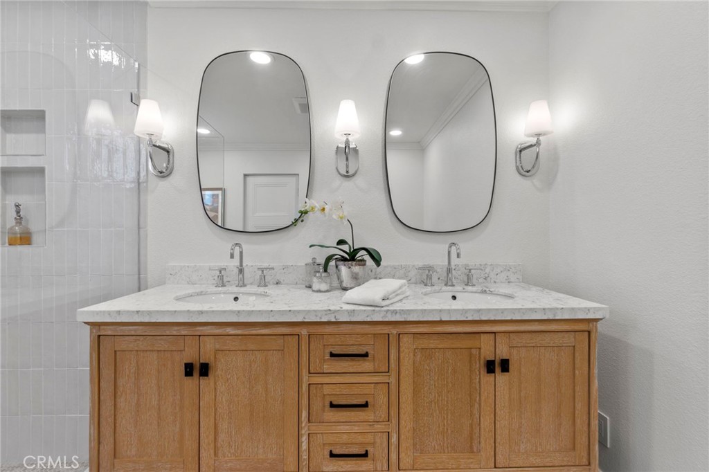 337 N Hanford Avenue