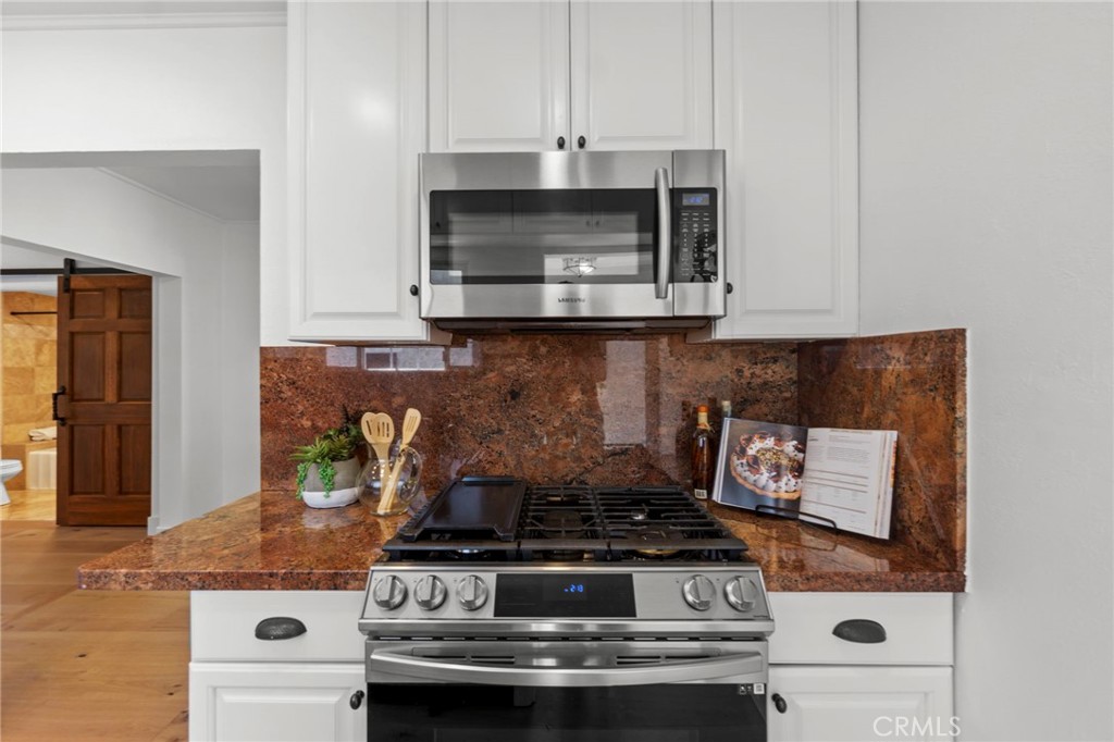 337 N Hanford Avenue