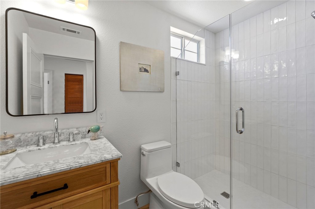 337 N Hanford Avenue