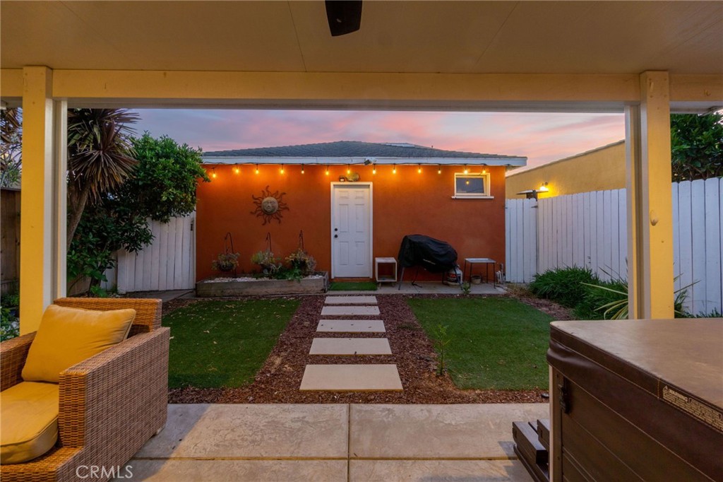 337 N Hanford Avenue