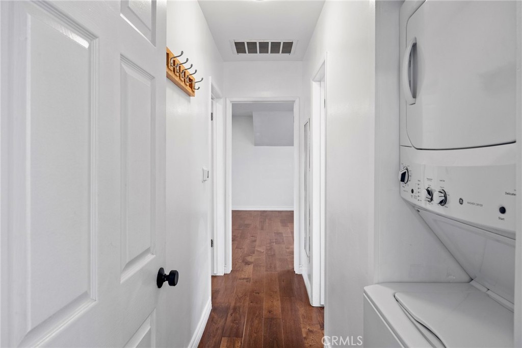 5183 Inglewood Boulevard