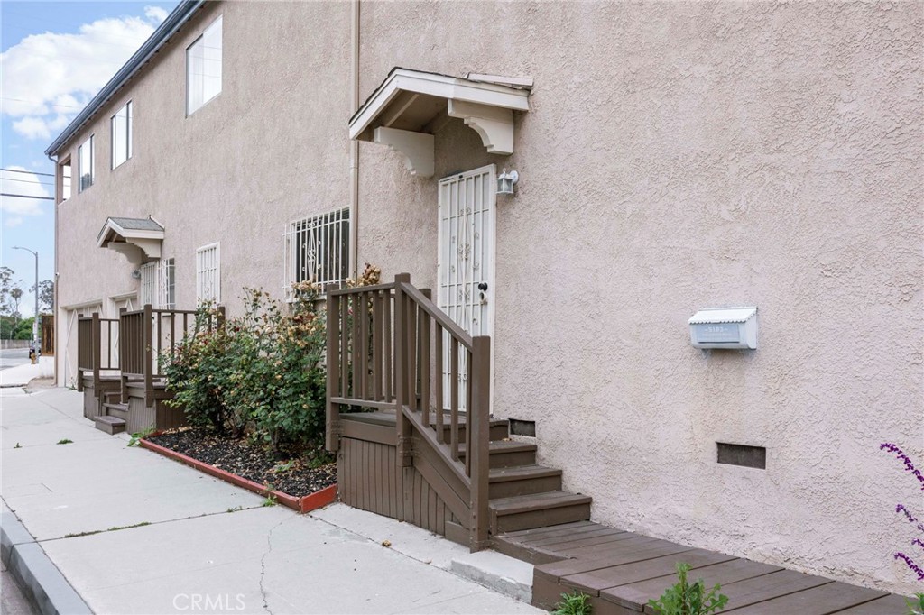 5183 Inglewood Boulevard