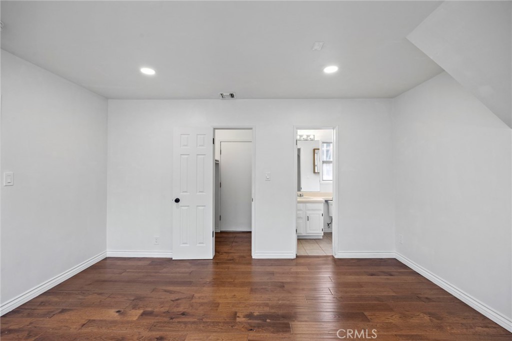 5183 Inglewood Boulevard