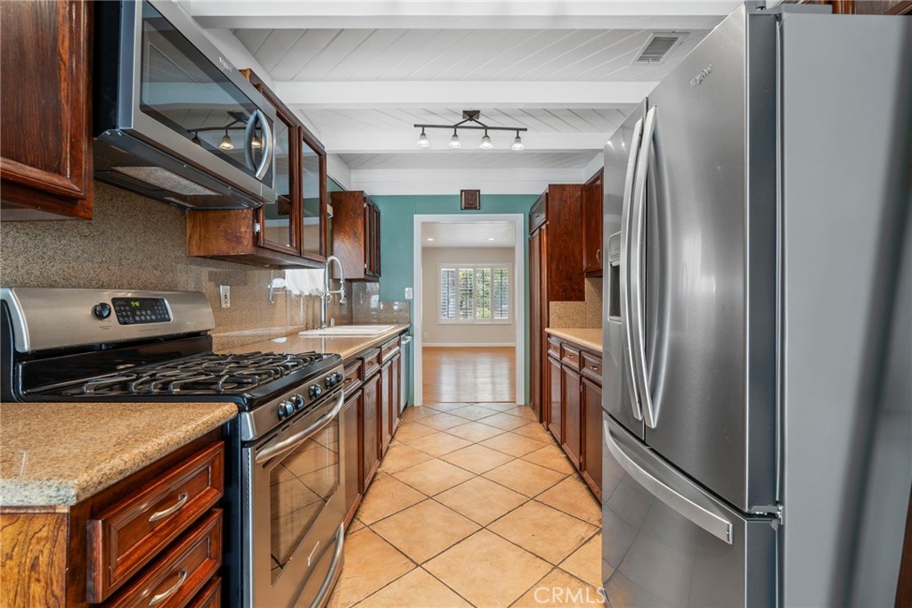 5032 W 135th Street