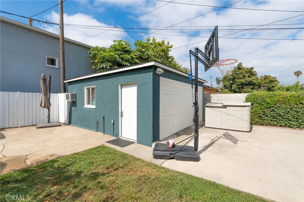 5032 W 135th Street
