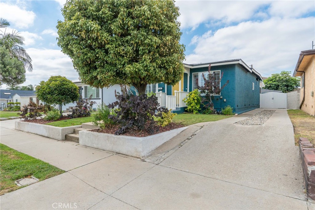 5032 W 135th Street