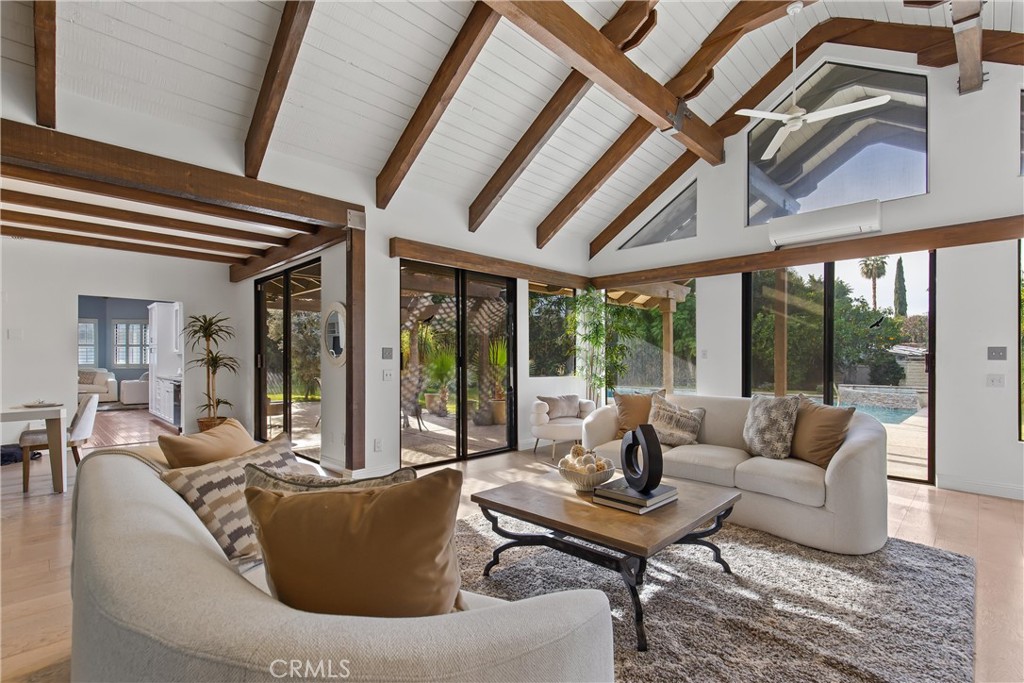 1 Clancy Lane
