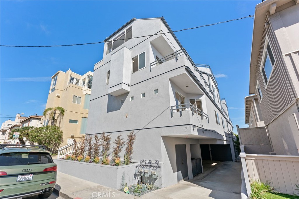1452 Loma A