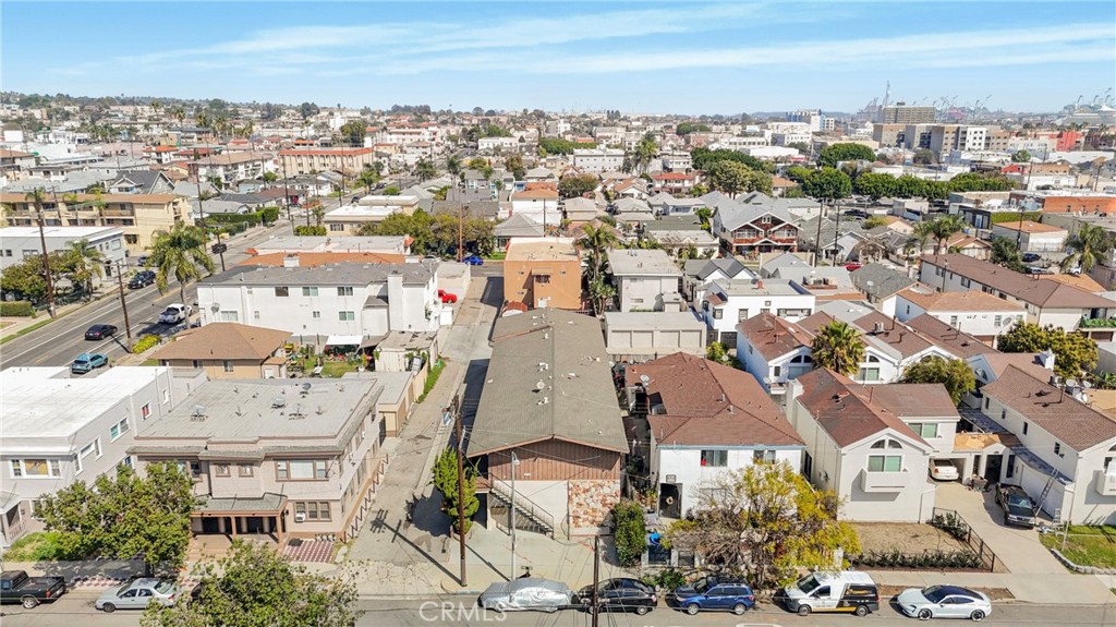 576 W 13th Street