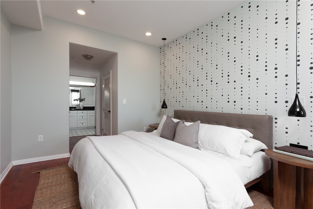 3750 Santa Rosalia Drive 207