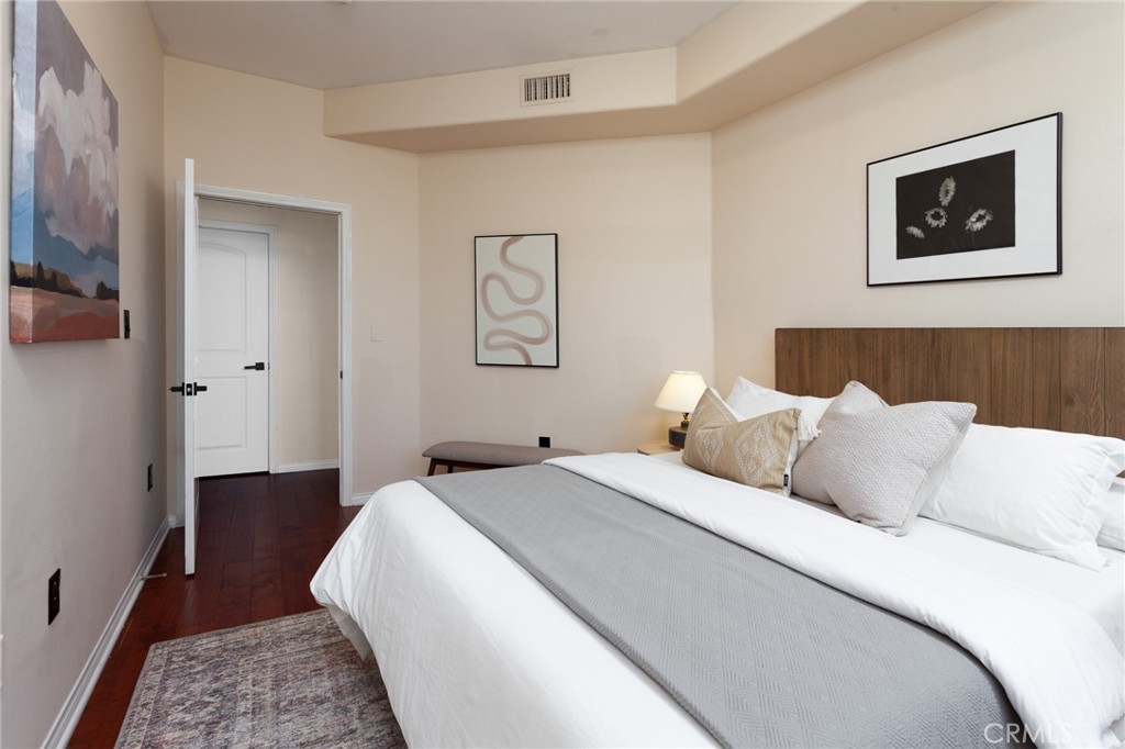 3750 Santa Rosalia Drive 207