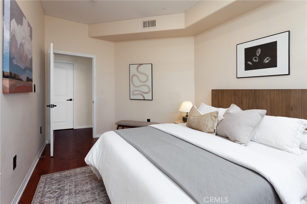 3750 Santa Rosalia Drive 207