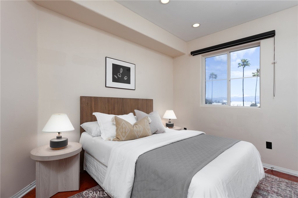 3750 Santa Rosalia Drive 207