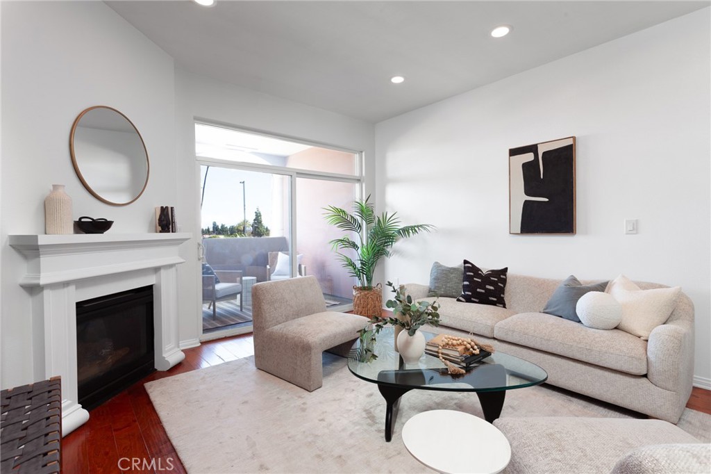 3750 Santa Rosalia Drive 207