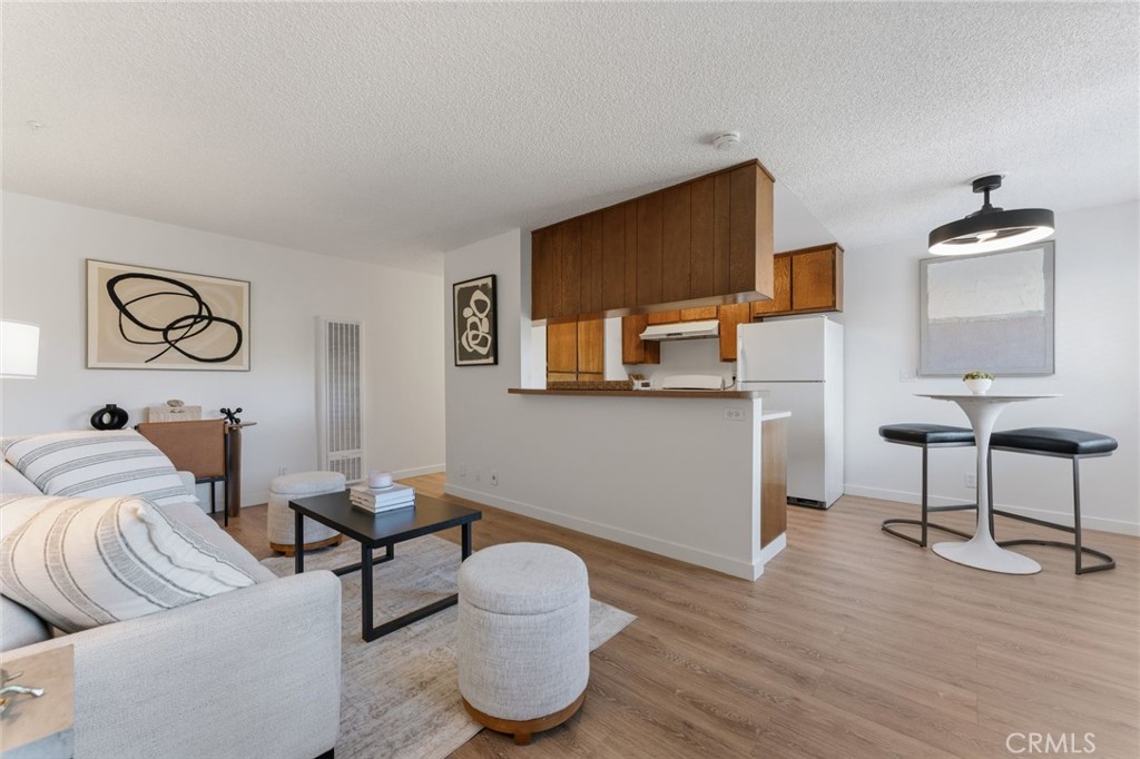 4633 Marine Ave 240