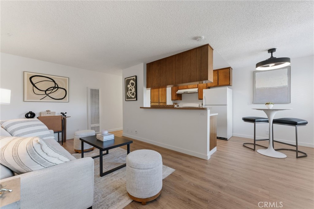 4633 Marine Ave 240