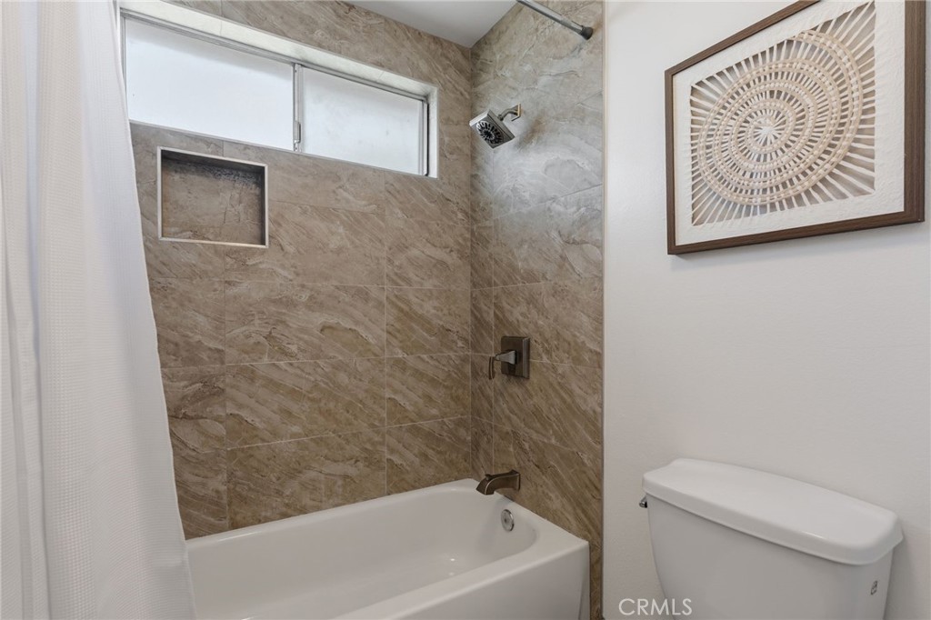 4633 Marine Ave 240