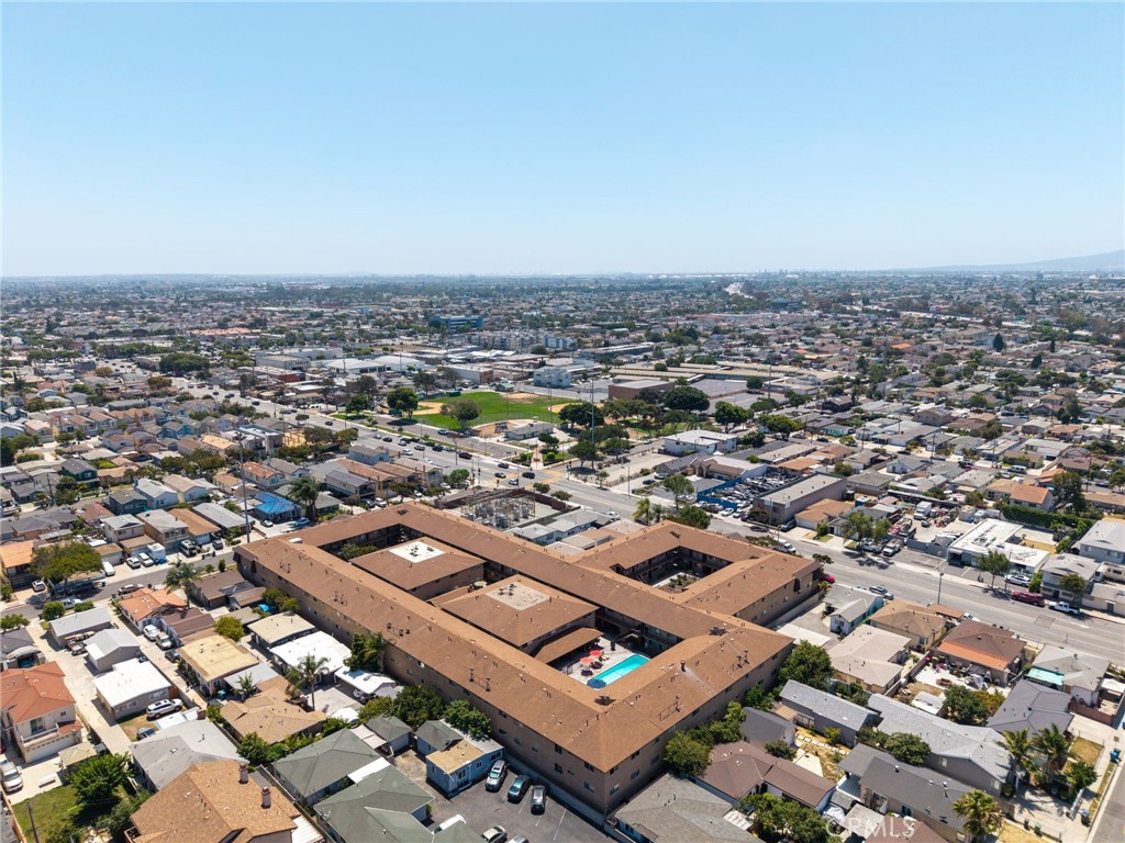 4633 Marine Ave 240