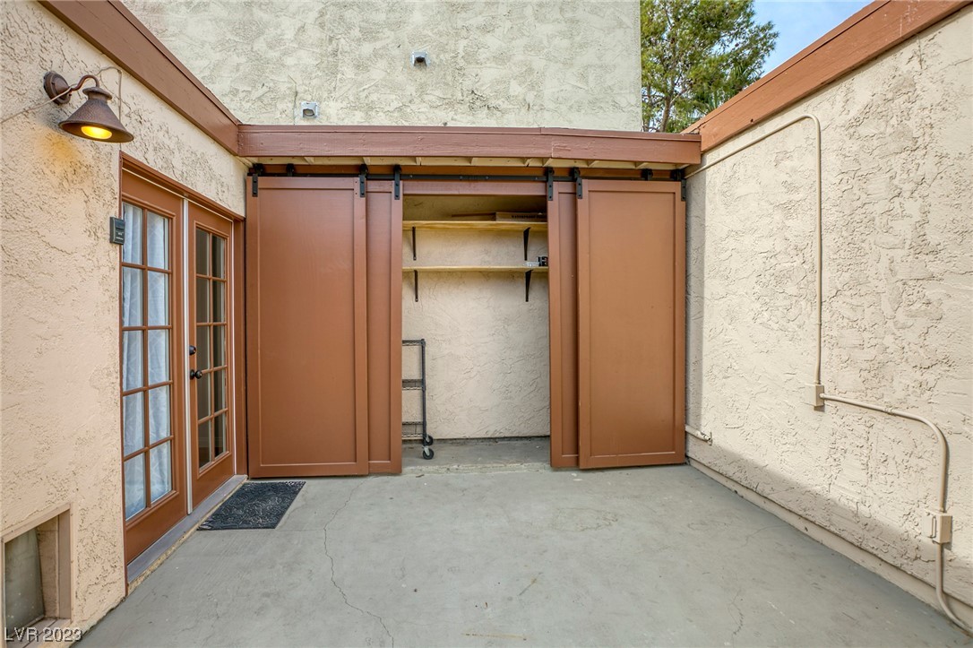 3956 Palos Verdes Street