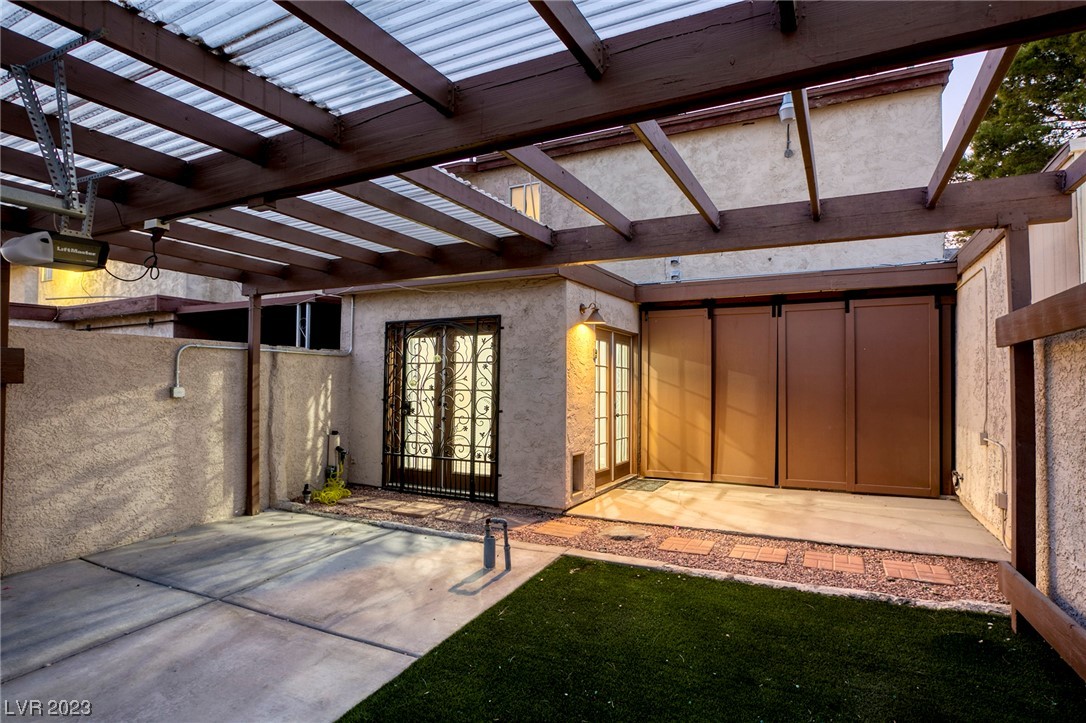 3956 Palos Verdes Street