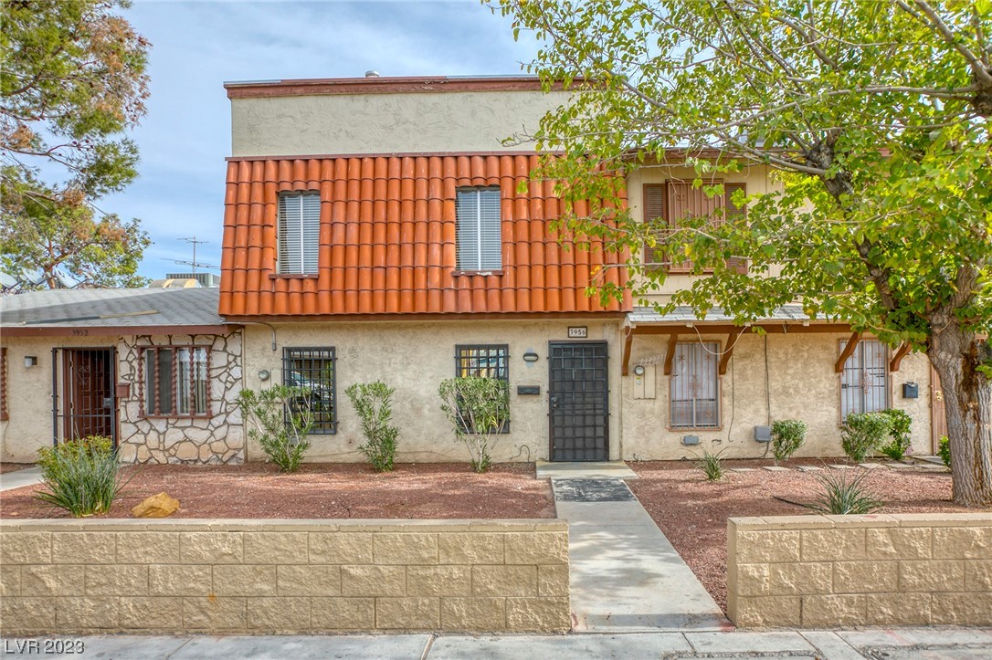 3956 Palos Verdes Street