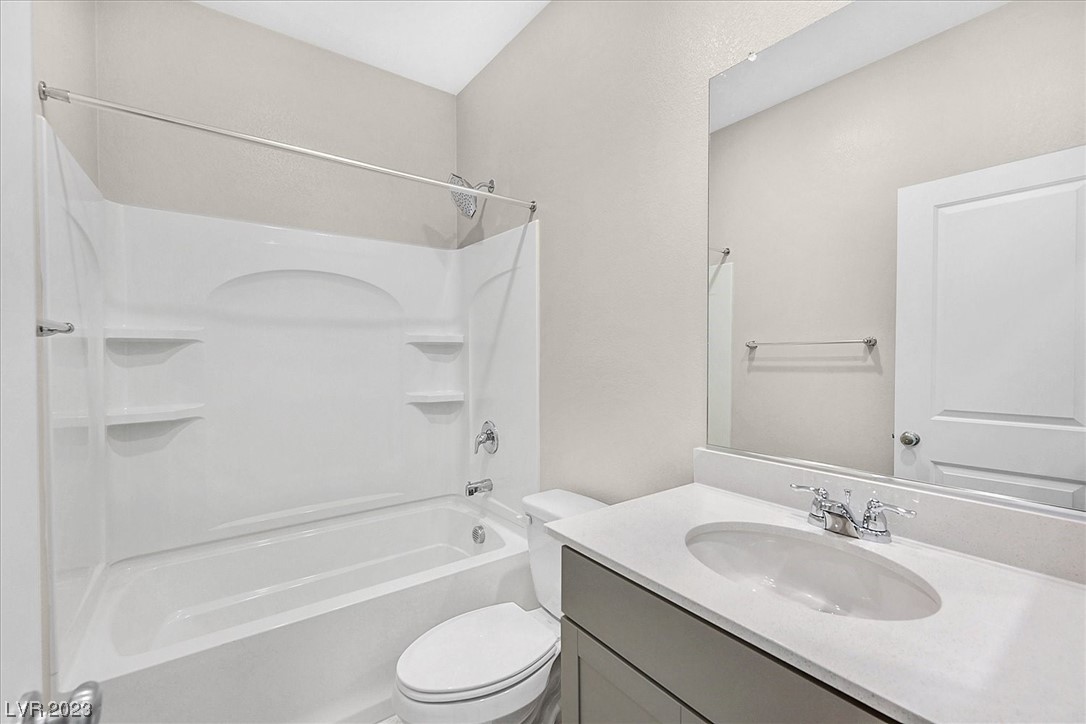 10404 Candelabra Cactus Street