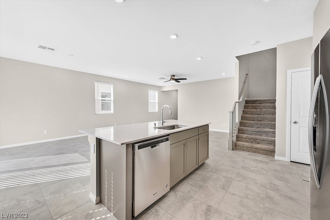 10404 Candelabra Cactus Street