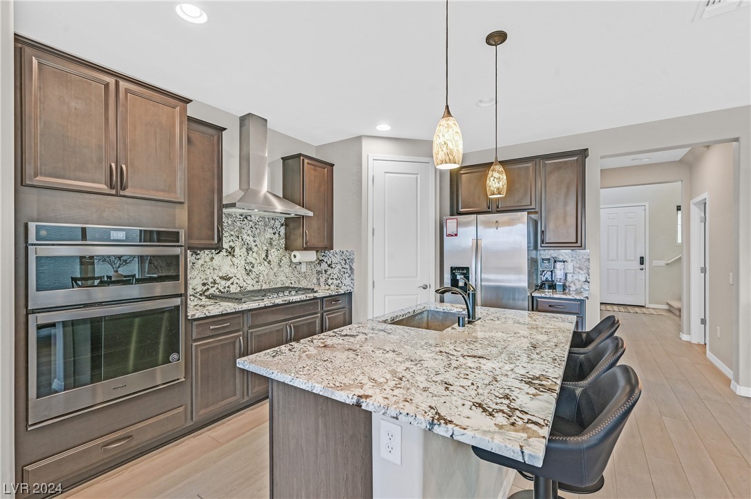 8122 Skye Chalet Street