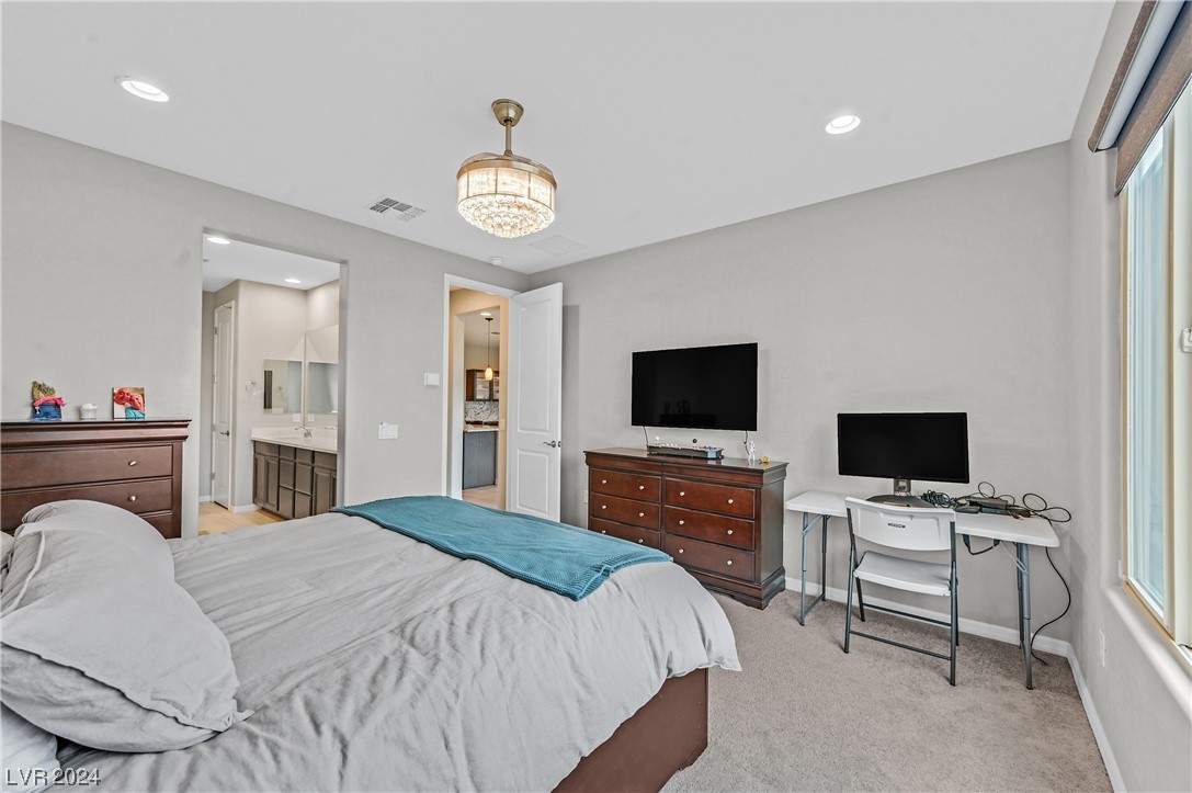 8122 Skye Chalet Street