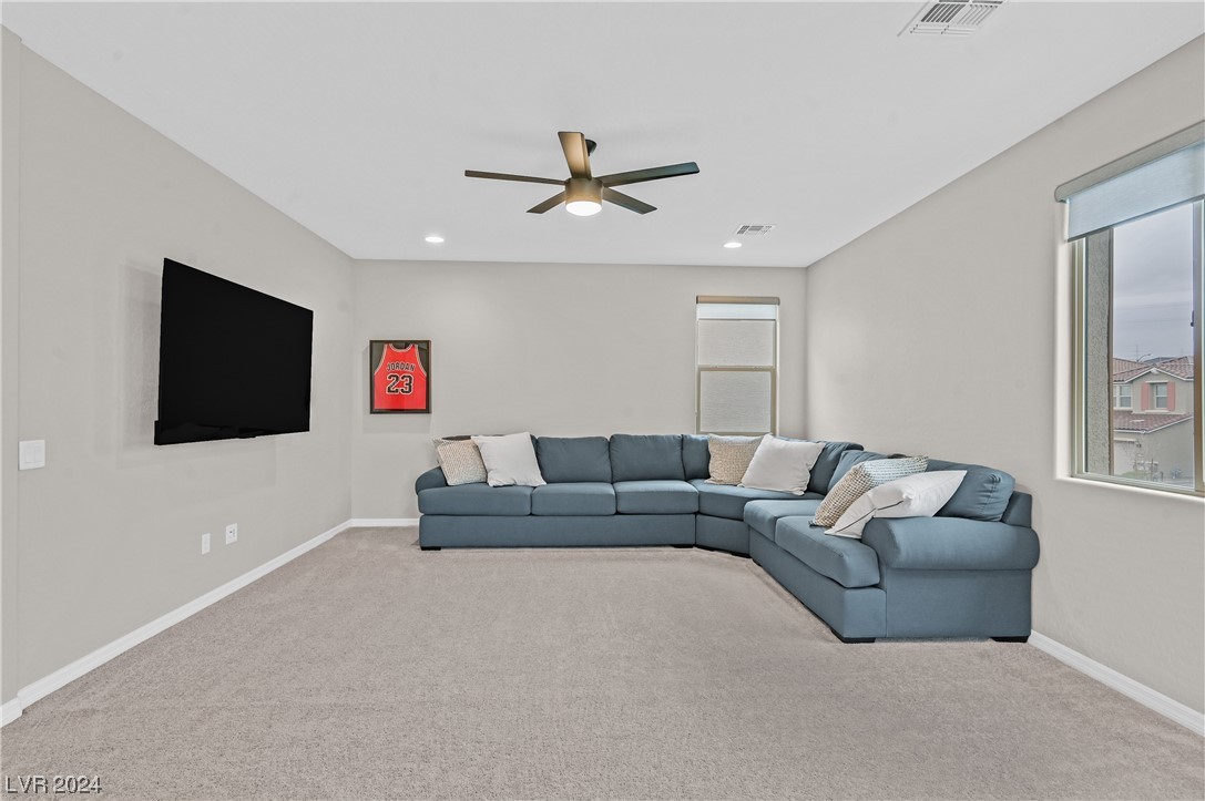 8122 Skye Chalet Street